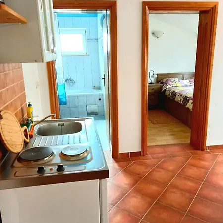 Apartment Studio Nina Pula