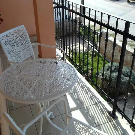 Studio Nina Apartment Pula